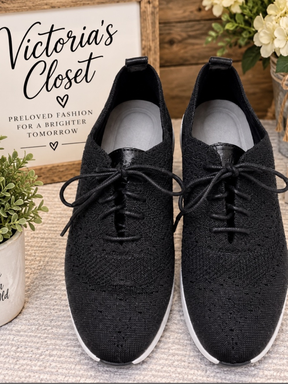 Cole Haan Women’s Black Knit Sneakers Size 9.5
